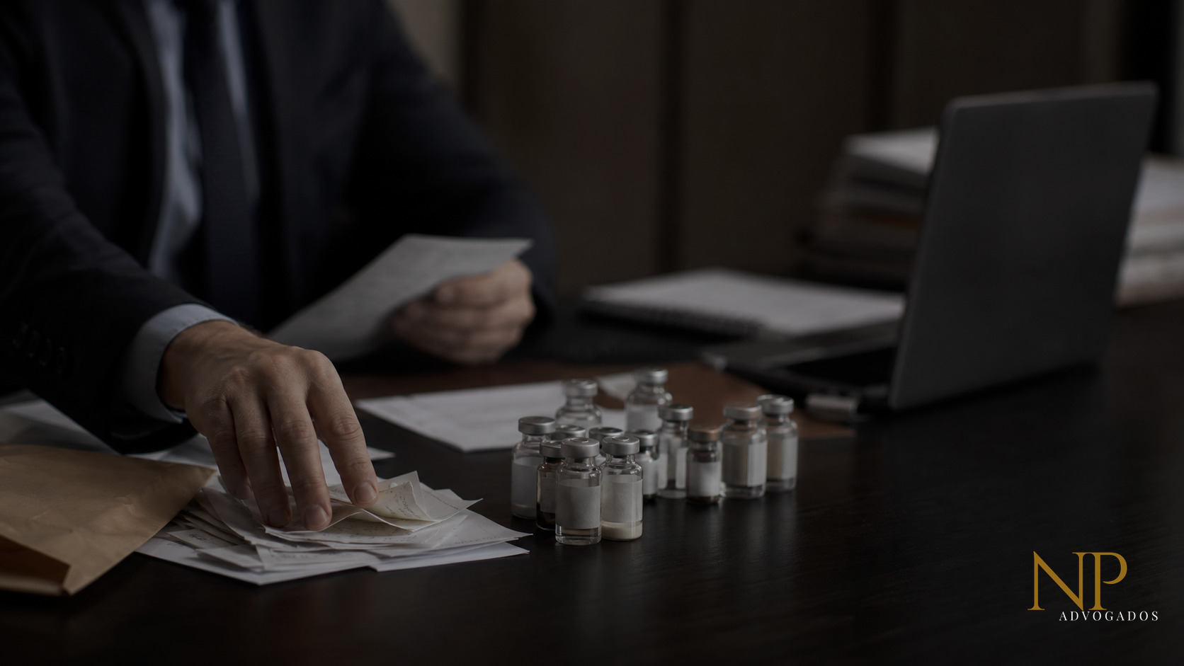 Tráfico de drogas ou falsificação de medicamentos: como enquadrar a venda clandestina de peptídeos?
