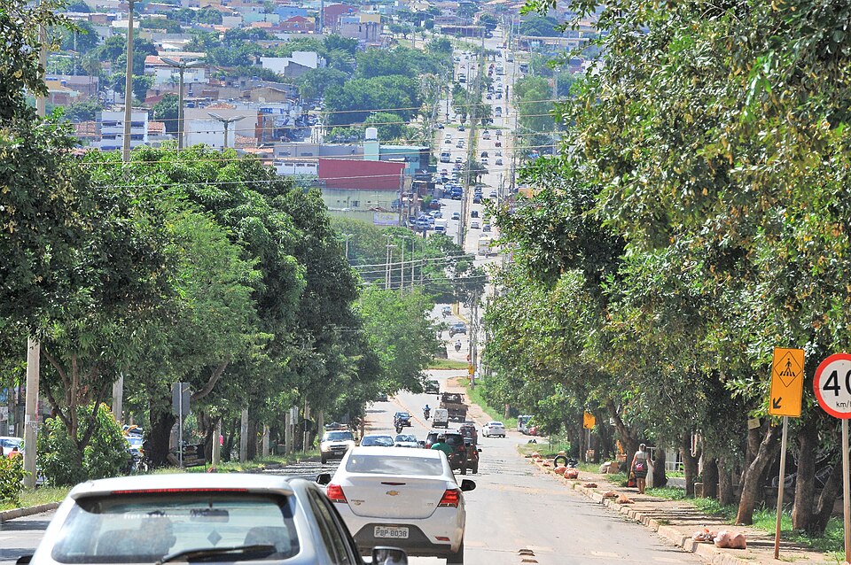 Image de capaTribunal do Júri em São Sebastião: acusação de homicídio e defesa
