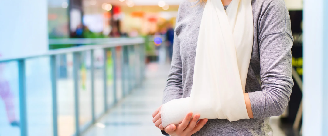 Imagem Justiça Condena Shopping a Indenizar Família Após Queda de Teto