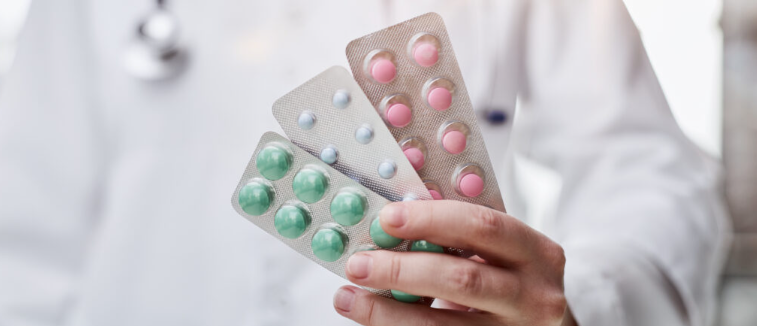 Imagem Fornecimento Judicial de Medicamentos não Incorporados ao SUS: Garantia Constitucional do Direito à Saúde