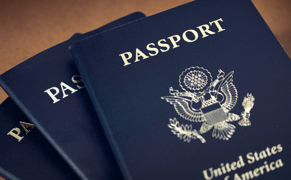 Imagem  Tribunal Autoriza Emissão de Passaporte de Menor Sem Consentimento do Pai